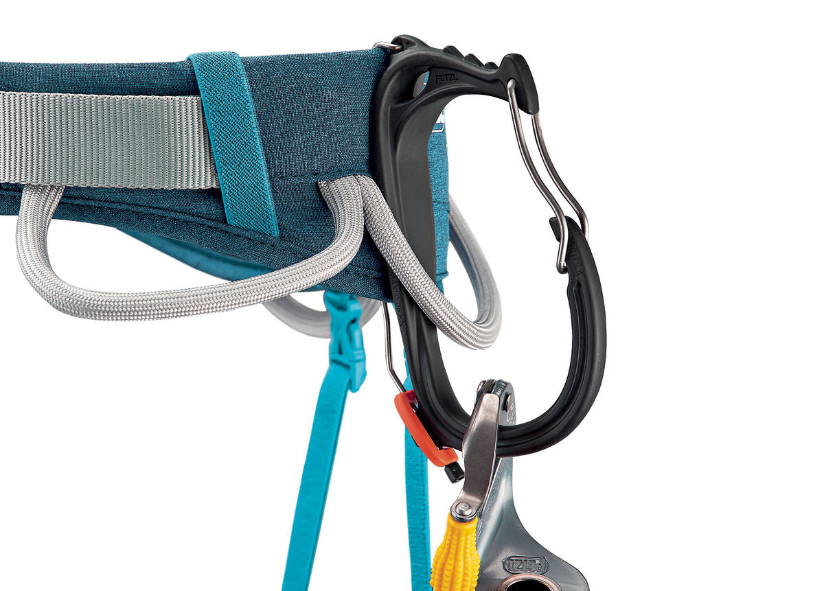 Petzl CORAX LT Climbing Harness [Turquoise]